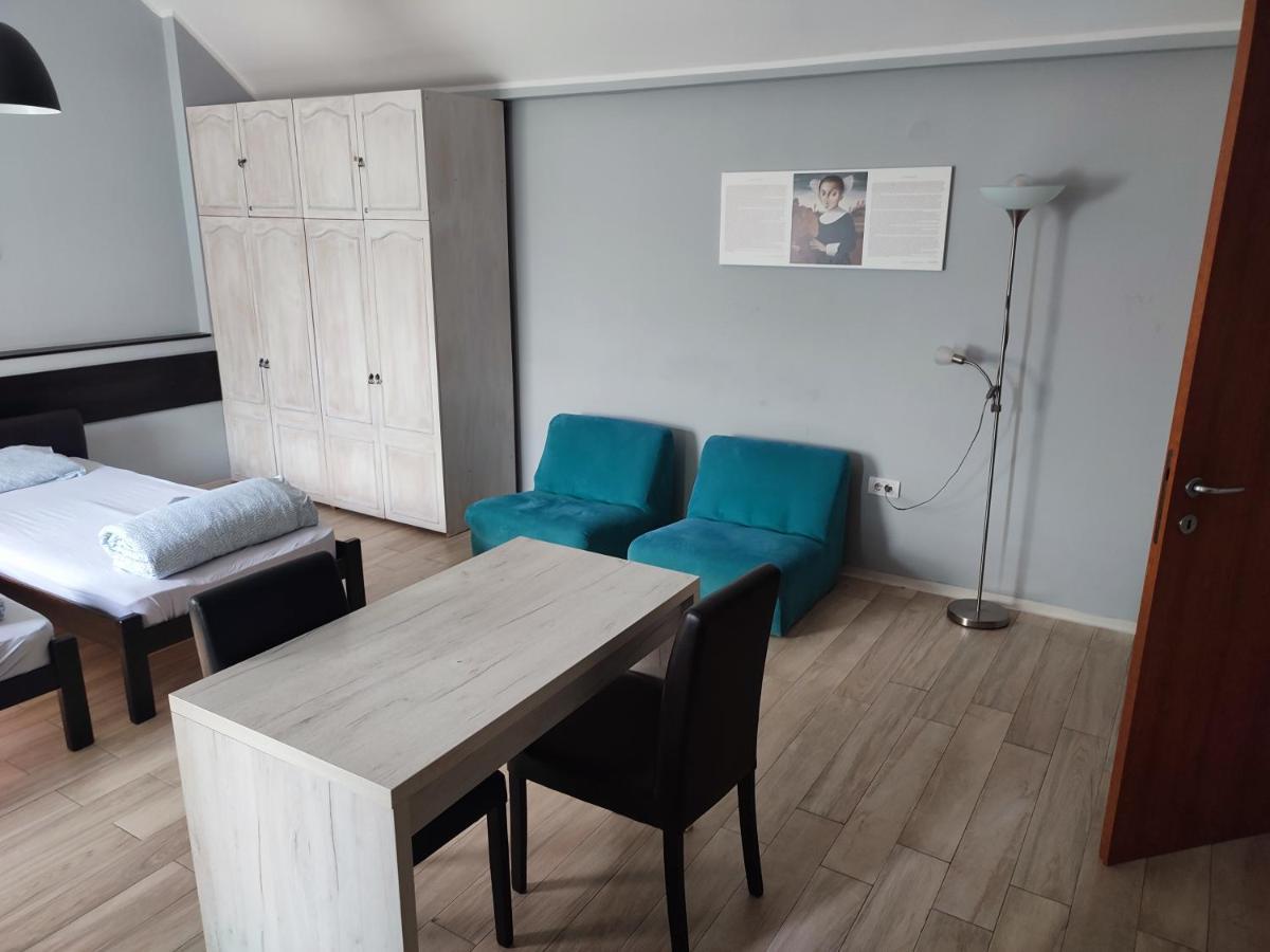 Centar Novi Sad-studio No.4 * Novi Sad
